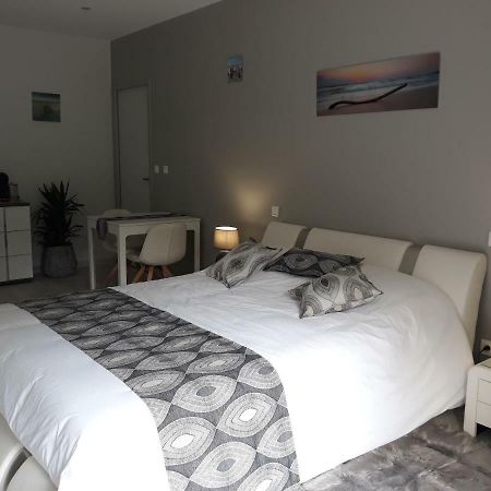 Chambre D'Hotes Du Pin Pey Esterno foto